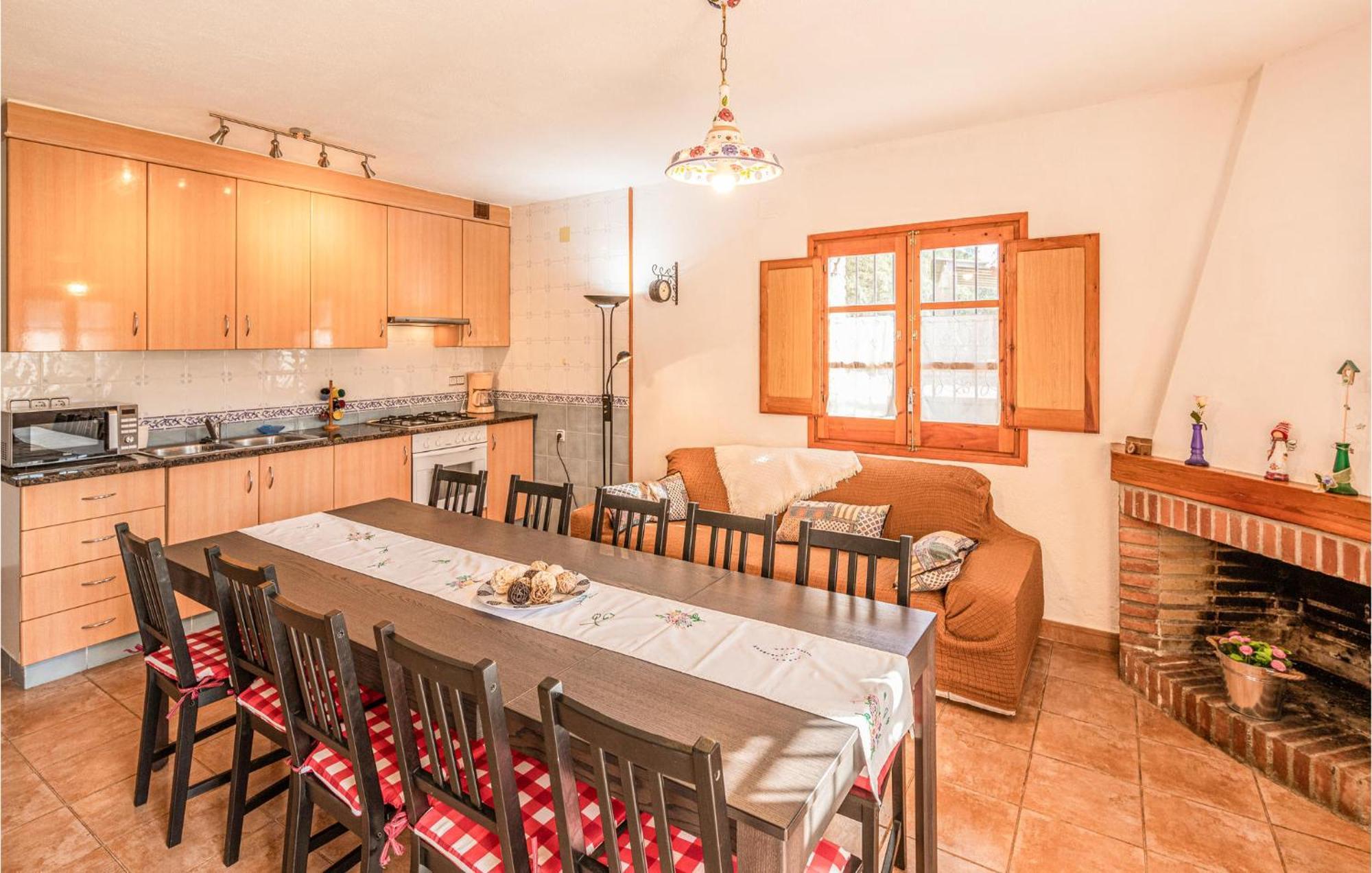 Awesome Home In Riells I Viabrea With Wifi Breda Exteriér fotografie
